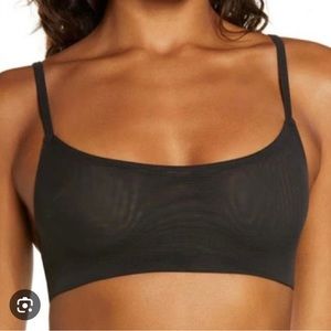 SKIMS NWT Mesh Scoop Bralette in Onyx